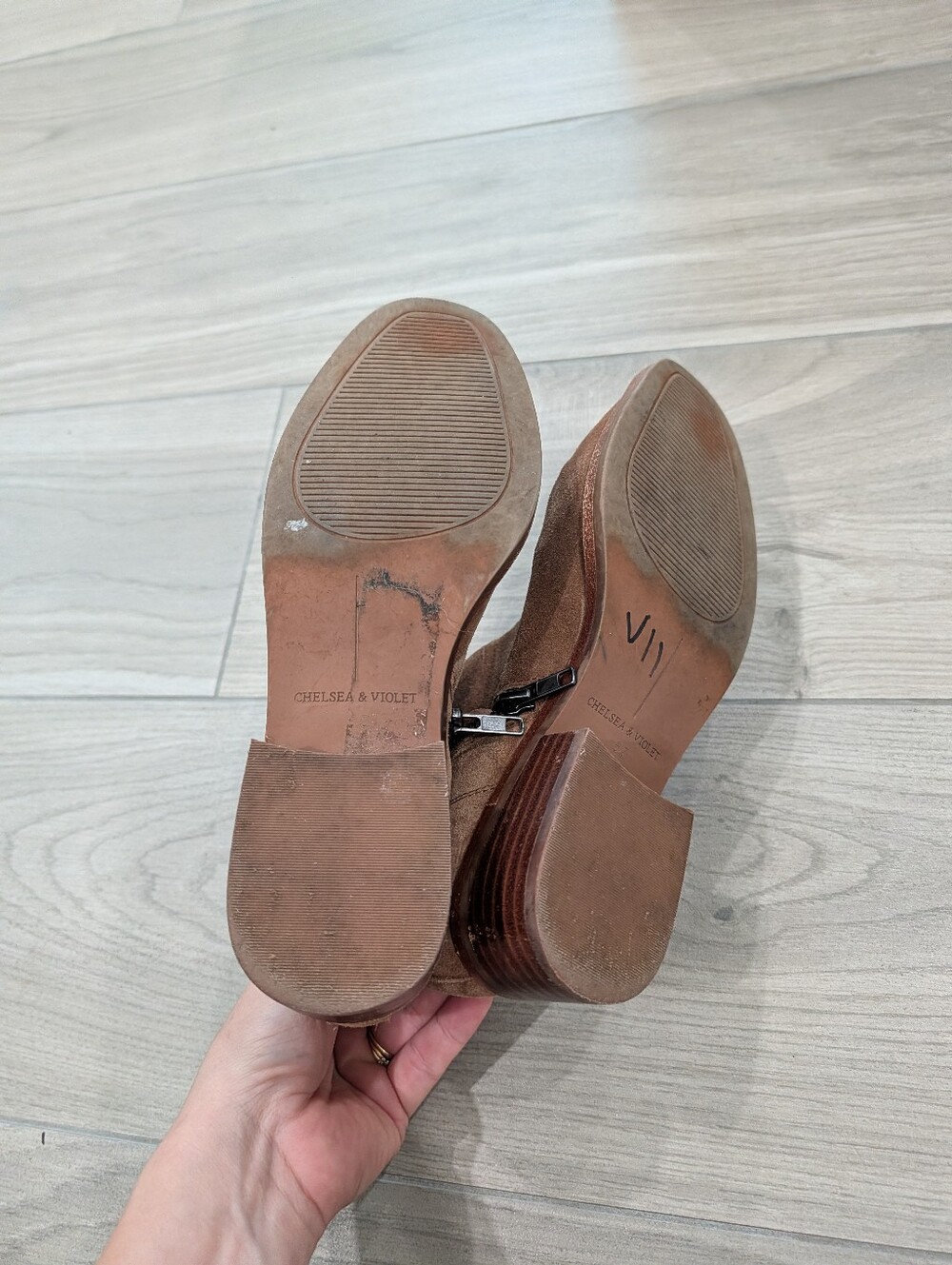 Chelsea & Violet Fiona Brown Suede Ankle Booties Size 6.5 - Picture 8 of 8
